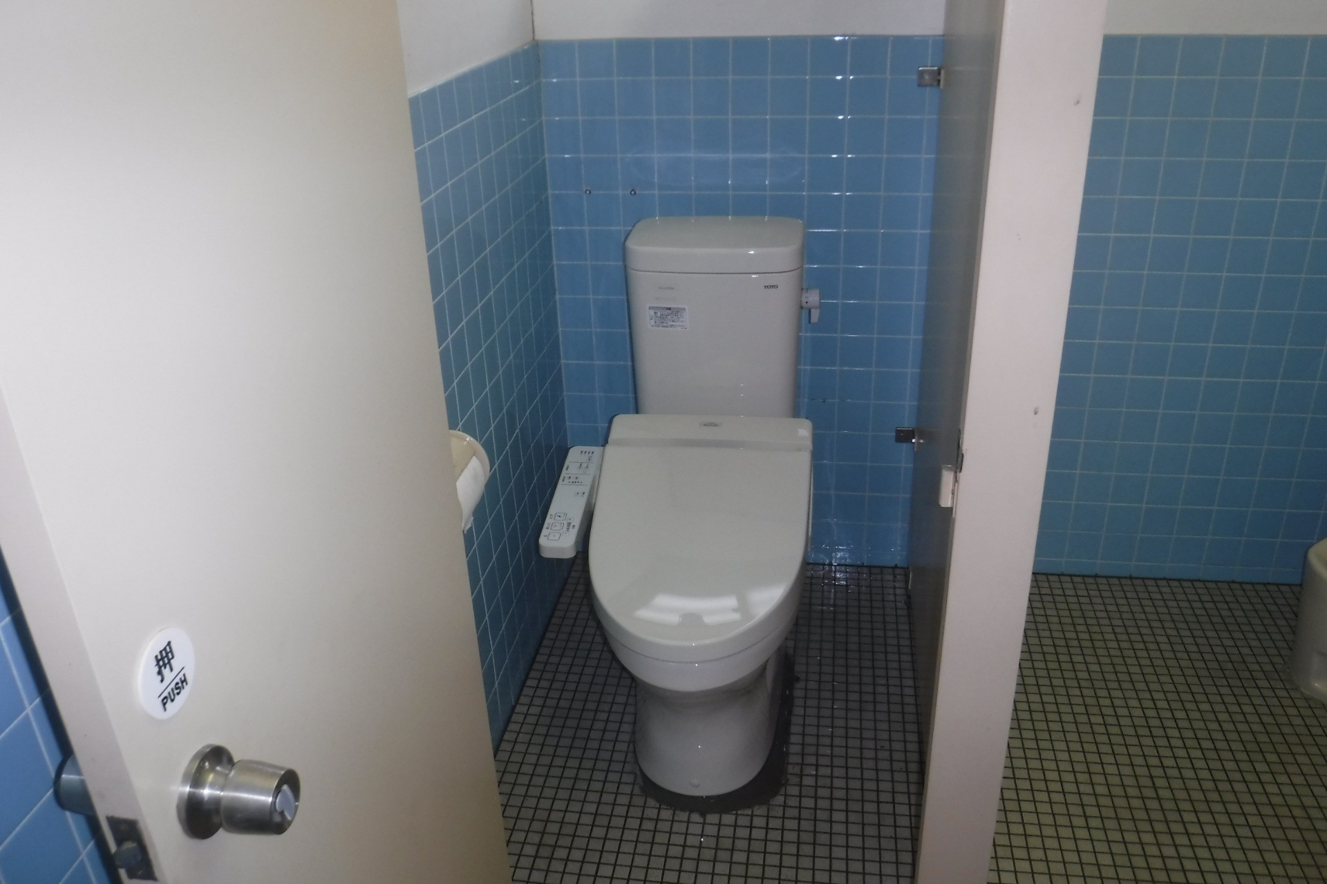 I地区集会所 足の不自由なお年寄りの為に改修を依頼されました。